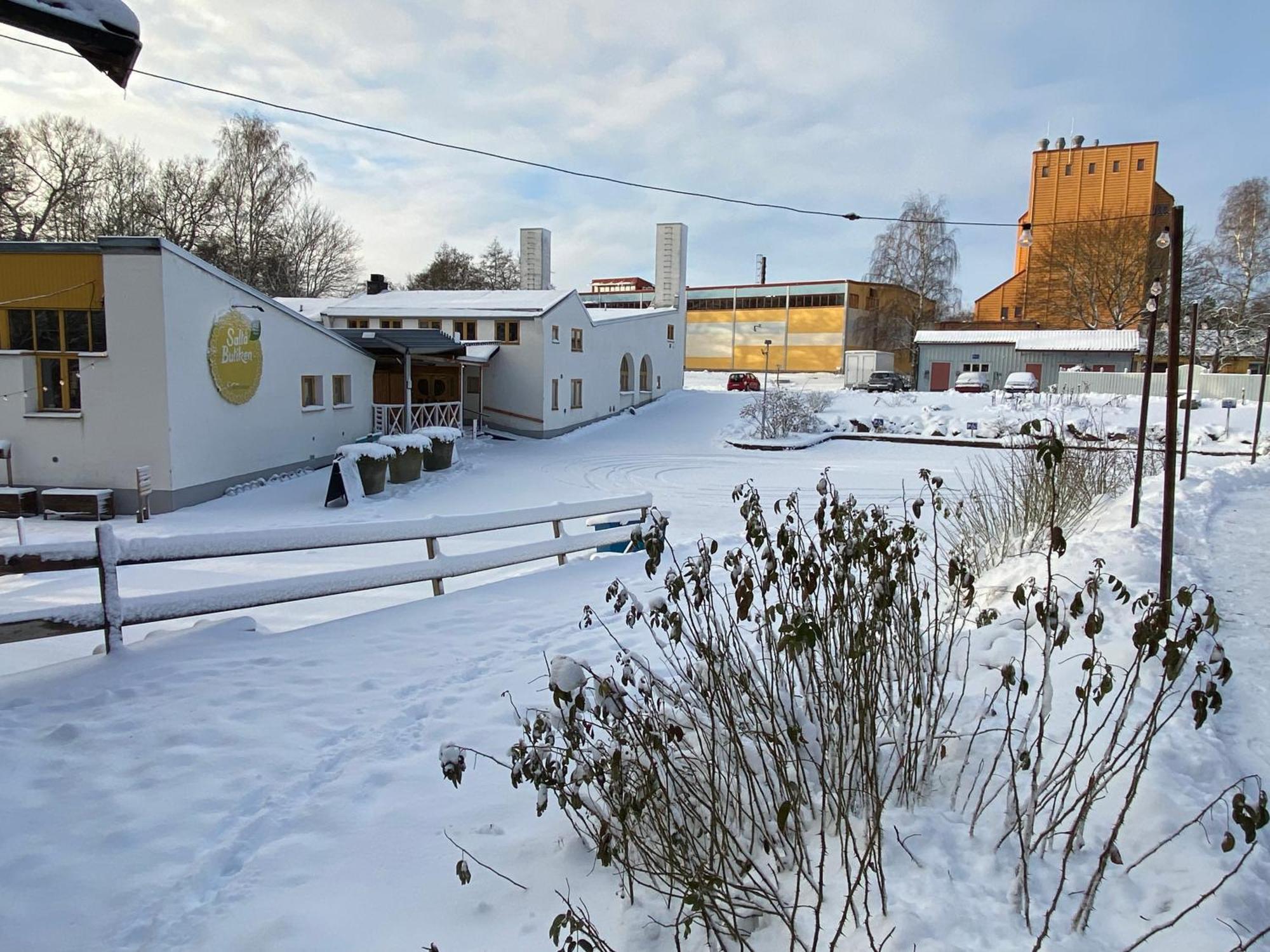 Villa In Svalsaeter, Kallfors, Jaerna, South Of Stockholm, Near Golf, Ytterjaerna Cultural House & The Baltic Sea Beach Järna Exterior foto