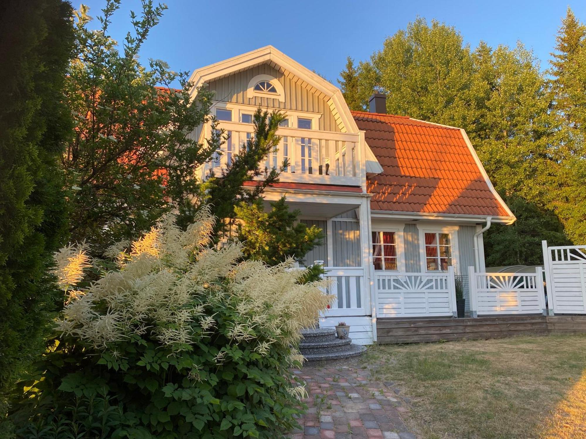 Villa In Svalsaeter, Kallfors, Jaerna, South Of Stockholm, Near Golf, Ytterjaerna Cultural House & The Baltic Sea Beach Järna Exterior foto