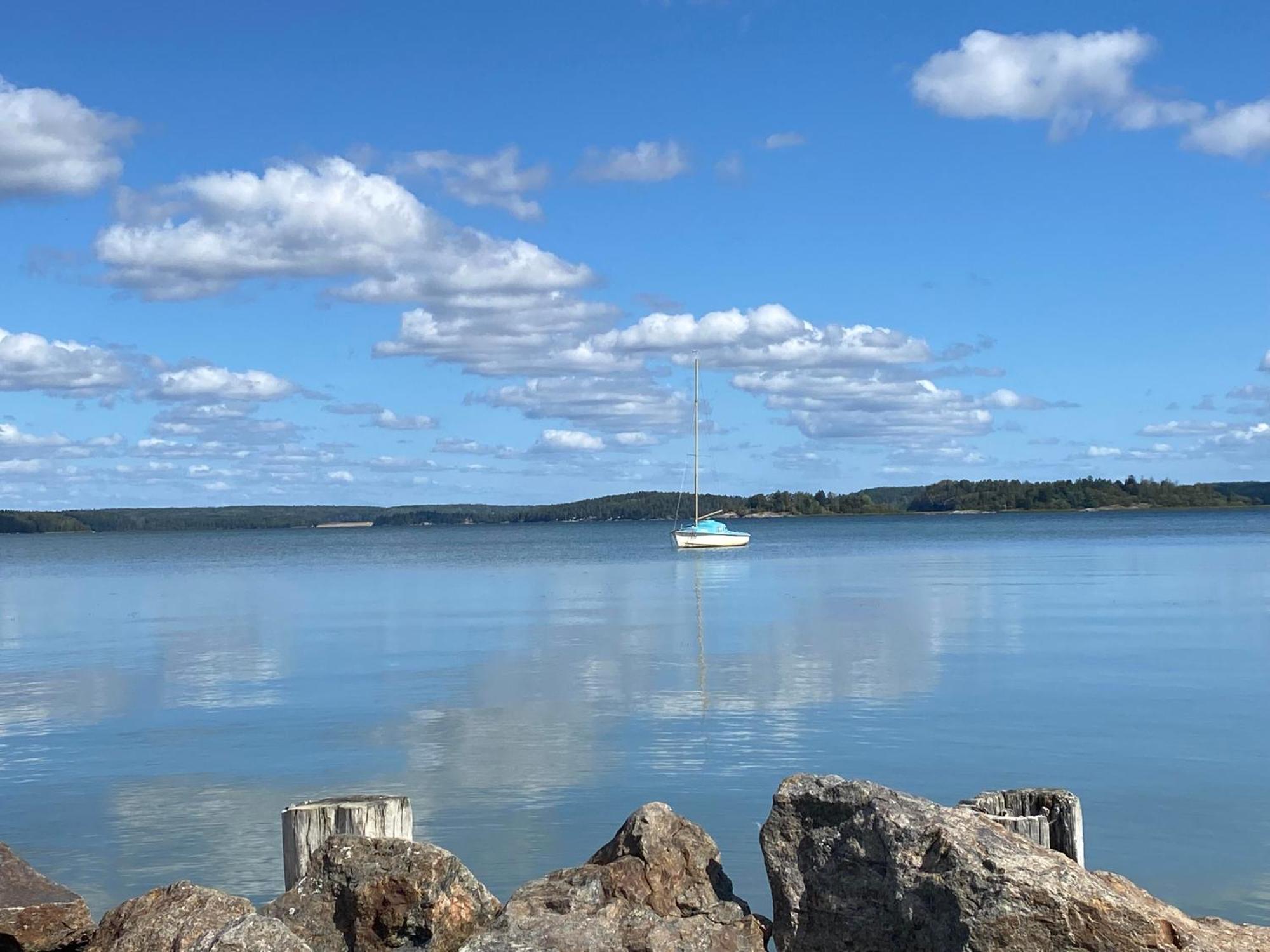 Villa In Svalsaeter, Kallfors, Jaerna, South Of Stockholm, Near Golf, Ytterjaerna Cultural House & The Baltic Sea Beach Järna Exterior foto